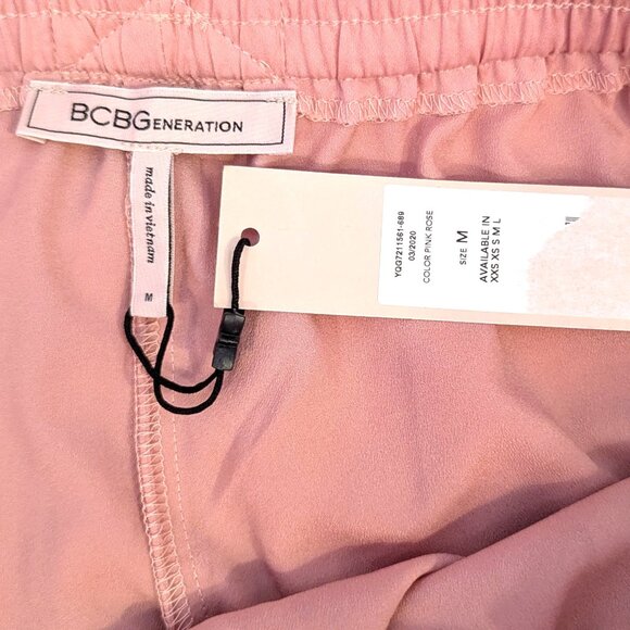 NWT BCBGeneration | Satin Belted High Rise Drapey Pink Rose Shorts | Size Medium - Picture 4 of 9